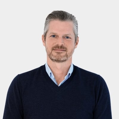 THOMAS LARSEN
